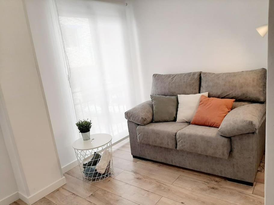 Confortable Apartamento En Elche Eksteriør bilde